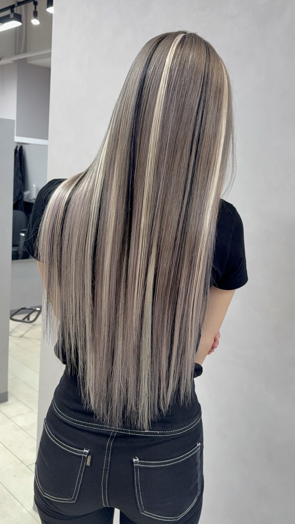 Hair Grande Seeek ヘアカラー デザイン例 4